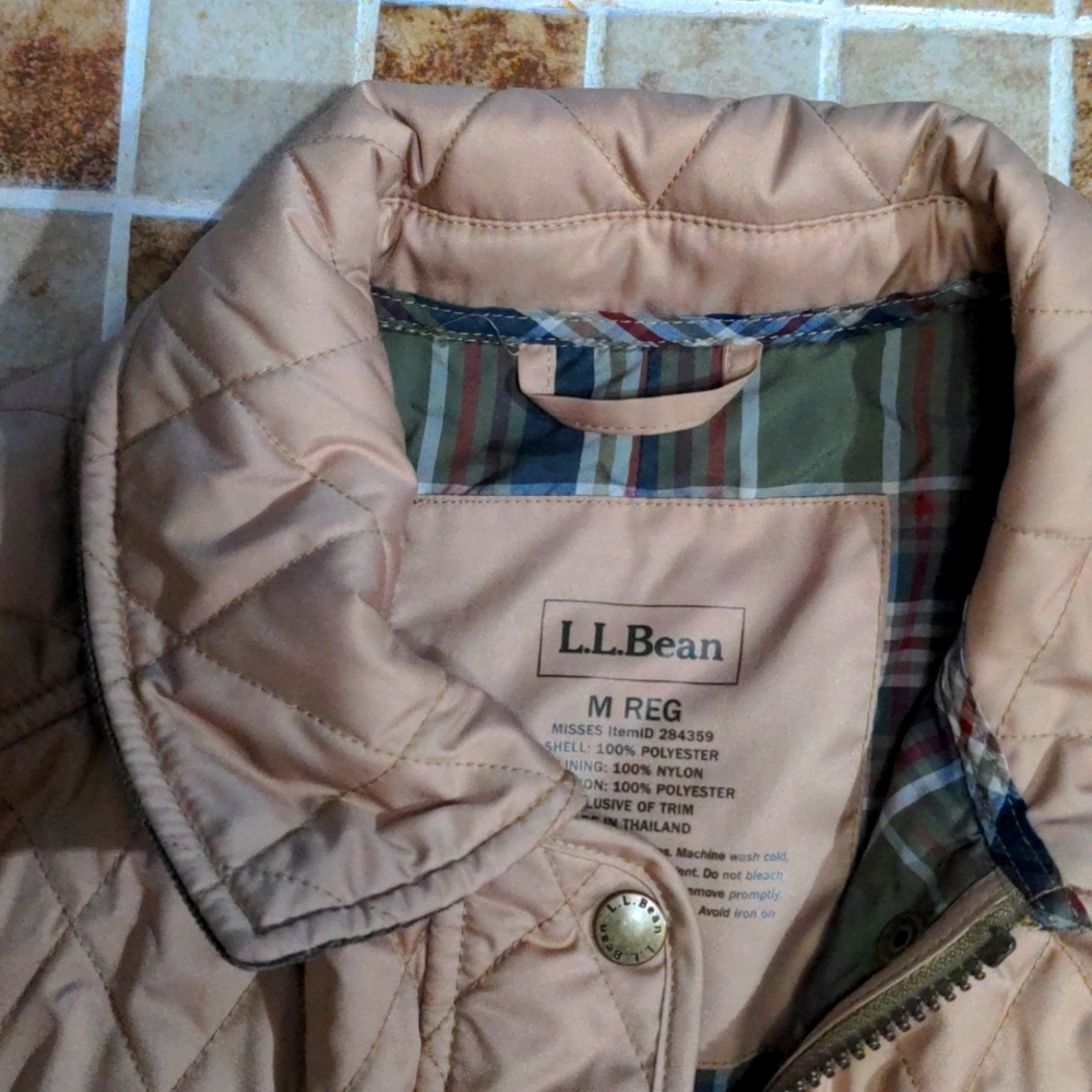 Like new LL Bean Quilted jacket